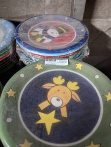 lot 51 image: Lot of Multi-colored Christmas Decorative Plates