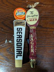 lot 39 image: 2 Pc Tap Handle Set w Yuengling Traditional Lager and Shiner Orale Mexican Beer Taps