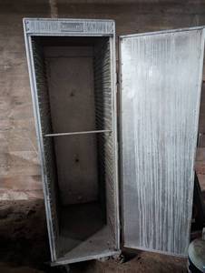 lot 112 image: Sterno Commercial Warming Cabinet