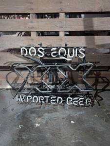 lot 195 image: Vintage Dos Equis Imported Beer XX Neon Light Sign
