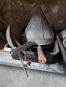 lot 312 image: Mixed Lot of Commercial Pans and Strainers