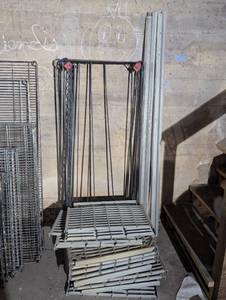 lot 207 image: Metal Mixed Lot of Storage Unit Equipment