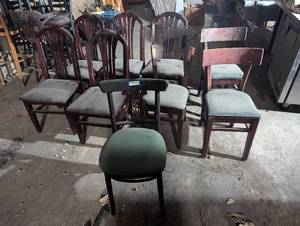 lot 328 image: Mixed Lot of 9 Chairs