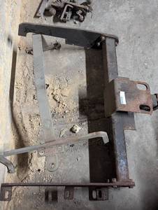 lot 317 image: Vintage and newer Tow Hitch mounts