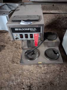 lot 240 image: Bloomfield KoffeeKing Coffee MakerWarmer