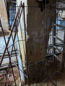 lot 260 image: Wire Display Rack