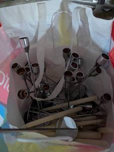 lot 277 image: Bag of 20 Tulip Candlestick Candle Holders with Candles