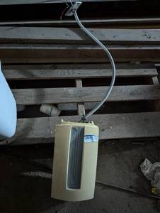 lot 294 image: Stievel Eltron Electric Point-of-Use Mini Tankless Water Heater