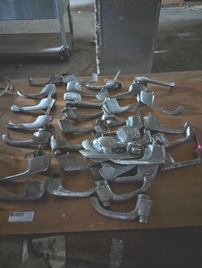 lot 300 image: Mixed Lot of Vintage Car 40-70s Door Handles