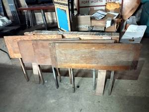 lot 215 image: Mixed 4 PC Wood Sign