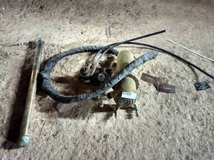 lot 121 image: Fluid-O-Tech s.r.l Commercial 3-Way Tap Valve and Hose