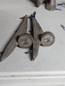 lot 404 image: Vintage Hood Ornaments