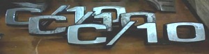 lot 411 image: Set of 3 1969-1972 Chevrolet C10 Truck Emblems