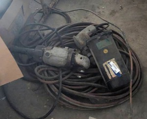 lot 383 image: Drill, 7-9 Heavy Duty Sander, and Swimming Pool Pump w Extention Cords