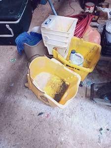 lot 164 image: Mop Buckets and Mop w Cleaner