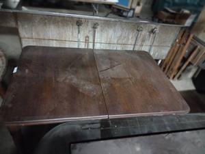 lot 176 image: Wooden Rectangular Table (3x53 12)