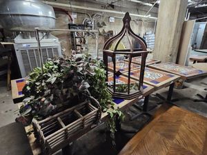 lot 283 image: Wall and Room Decore, bird cage, artifical plant basket and more.