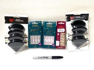 lot 129 image: Lot Of 5 New Other - Assorted Beauty Accessories - As Shown