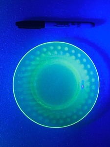 lot 225 image: 6 Uranium Plate - In Condition As Shown