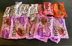 lot 280 image: Mixed Candy Lot - In Generous Quantity As Shown