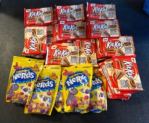 lot 305 image: Mixed Candy Lot - In Generous Quantity As Shown