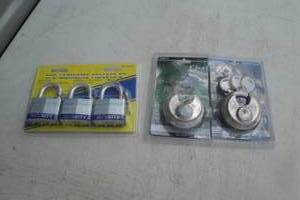 lot 90 image: 3 Piece Laminated 2in. Padlocks with Keys, (Keyed Alike) and 2- Chateau Locks with Keys C-970