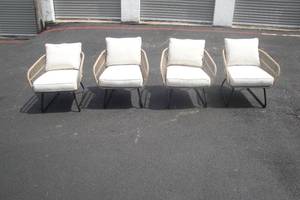 lot 4 image: 4-pc Southport Outdoor Patio Chairs, Club Chairs - Threshold,  With Cushions Note 4 x Money