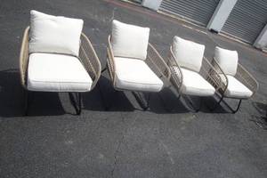 lot 8 image: 4-pc Southport Outdoor Patio Chairs, Club Chairs - Threshold, With Cushions -Note 4 X Money