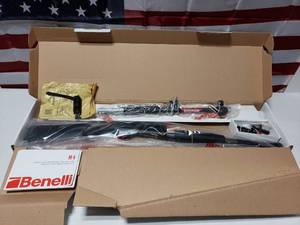 lot 2 image: NEW Benelli M4 12GA Tactical Shotgun, 18.5 Barrel