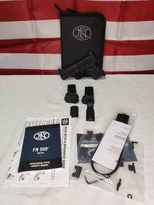 lot 40 image: NEW FN America FN 509C Compact MRD 933 Pistol w 1 12 Round & 1 15 Round Magazine & Soft Case - Black