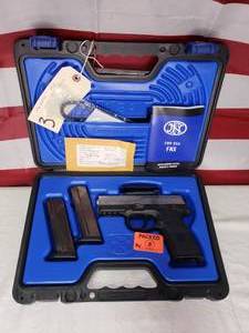 lot 55 image: FN America FNX-9 9mm Pistol w 2 Magazines & Case