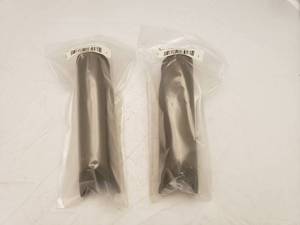 lot 490 image: MAGPUL CTRMOE 0.75inch Cheek Riser   Dark Earth - QUANTITY 2 - BID IS TIMES THE QUANTITY