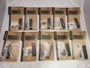 lot 550 image: MAGPUL MOE Polymer Rail Section L3 3.25 inch   Black - QUANTITY 10 - BID IS TIMES THE QUANTITY