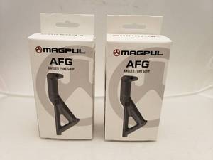 lot 577 image: MAGPUL Angled Fore Grip AFG1   Stealth Grey - QUANTITY 2 - BID IS TIMES THE QUANTITY