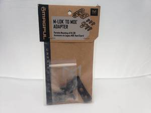 lot 782 image: MAGPUL M LOK to MOE Adapter Kit