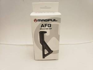 lot 552 image: MAGPUL Angled Fore Grip AFG1   Black