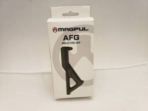 lot 559 image: MAGPUL Angled Fore Grip AFG1   OD Green