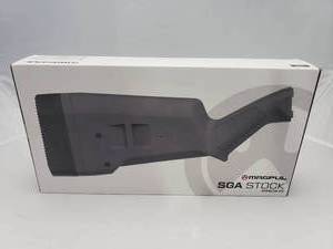 lot 712 image: MAGPUL SGA Remington 870 Shotgun Stock   Stealth Grey