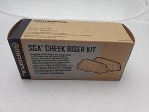 lot 751 image: MAGPUL SGA Cheek Riser Kit Low .25inch & .50inch   Dark Earth