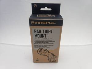 lot 841 image: MAGPUL Rail Light Mount 1 O Clock   Right Side