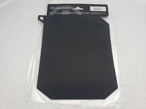 lot 1010 image: Magpul DAKA Volume Pouch   Stealth Grey