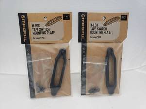 lot 1191 image: MAGPUL M LOK Insight PEQ Tape Switch Mounting Plate   Black - QUANTITY 2 - BID IS TIMES THE QUANTITY