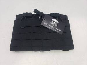 lot 1678 image: Grey Ghost Gear Compact Triple Mag Panel 5.56   Laminate Black