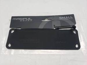 lot 1137 image: MAGPUL DAKA Suppressor Pouch   Small