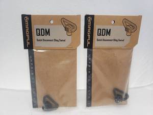 lot 1467 image: MAGPUL QDM   Quick Disconnect Sling Swivel - QUANTITY 2 - BID IS TIMES THE QUANTITY