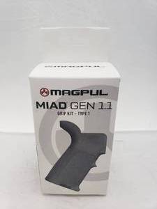 lot 1558 image: MAGPUL MIAD Gen 1.1 Grip Kit for 5.56 Receivers   Stealth Grey