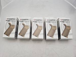 lot 1573 image: MAGPUL MIAD Gen 1.1 Grip Kit for 7.62 Receivers   Dark Earth - QUANTITY 5 - BID IS TIMES THE QUANTITY