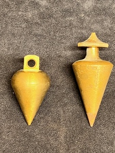 lot 46 image: Antique Berger &amp Sons Brass Plumb Bob w Steel Tip &amp Screw Top &amp Unbranded Antique Brass Plumb Bob