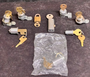lot 67 image: Eight (8) Lock Cylinders WKeys &amp Master Lock Padlock