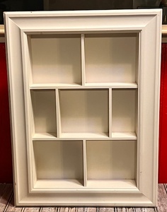 lot 71 image: White Wall-Hanging Curio Shelves